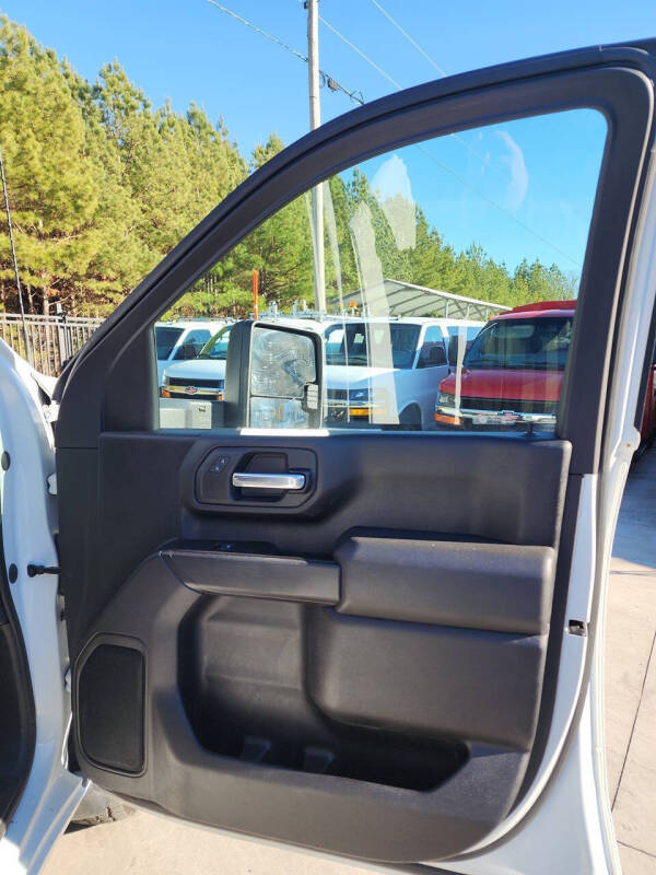 2022 Chevrolet Silverado 3500HD CC Work Truck