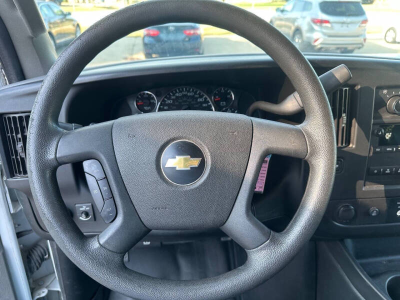 2019 Chevrolet Express 2500