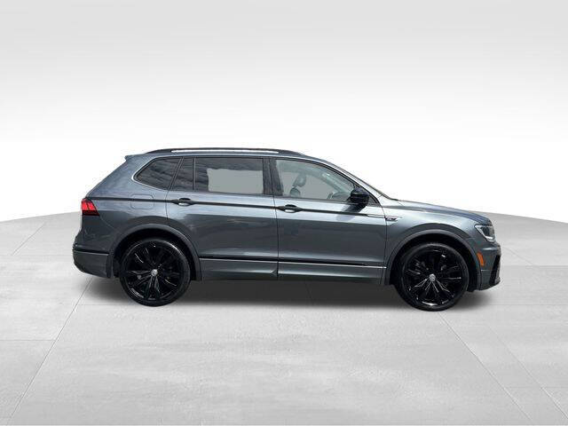 2021 Volkswagen Tiguan SE R-Line Black