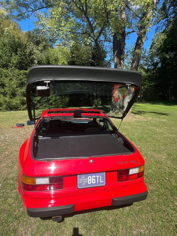 1989 Porsche 944 S2