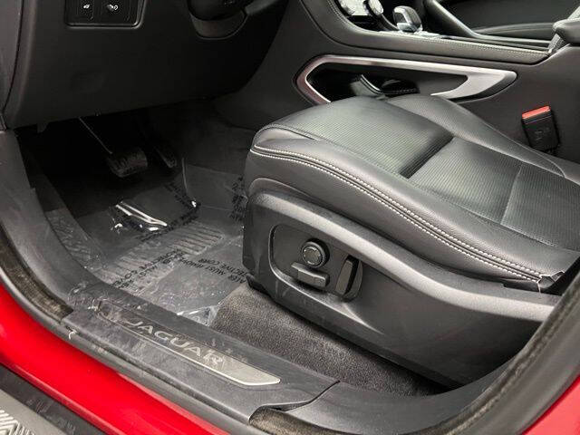 2024 Jaguar F-PACE P250 R-Dynamic S