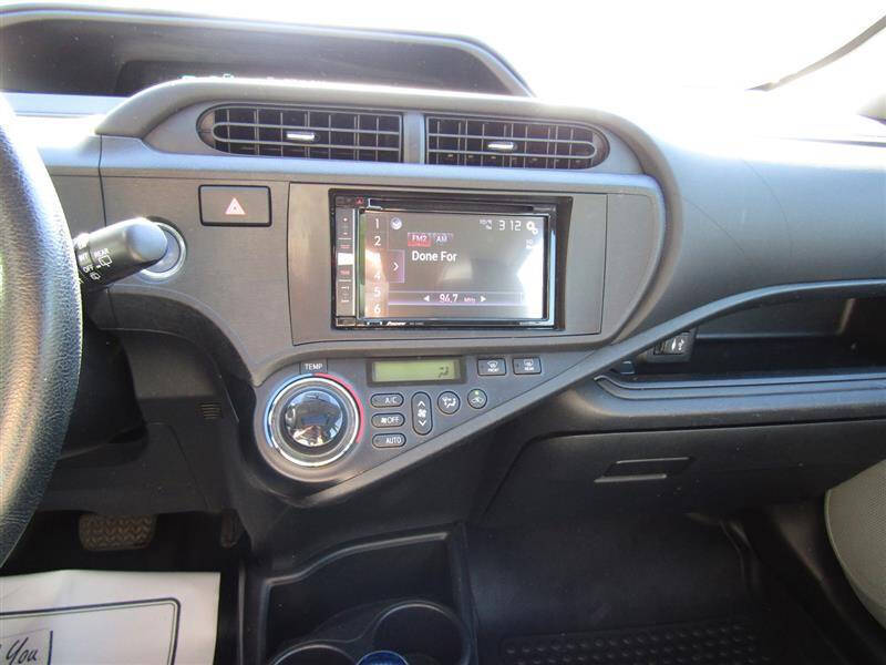 2013 Toyota Prius c Four