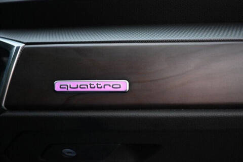2021 Audi Q3 quattro S line Prem Plus 45 TFSI