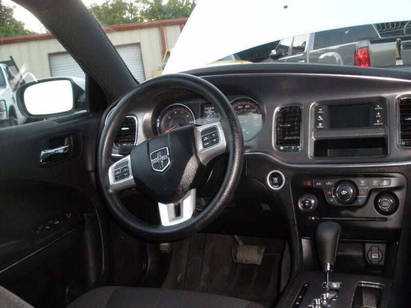 2012 Dodge Charger SE