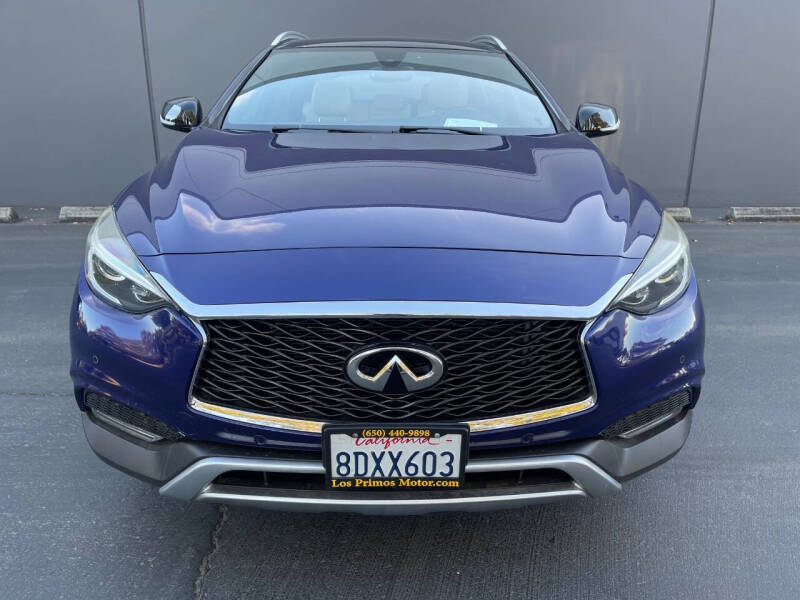 2017 Infiniti QX30 Premium