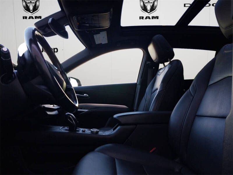 2019 Cadillac XT4 Premium Luxury