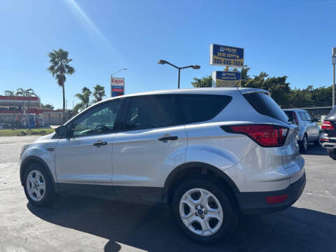 2019 Ford Escape S