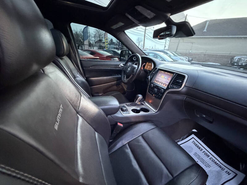 2016 Jeep Grand Cherokee Summit