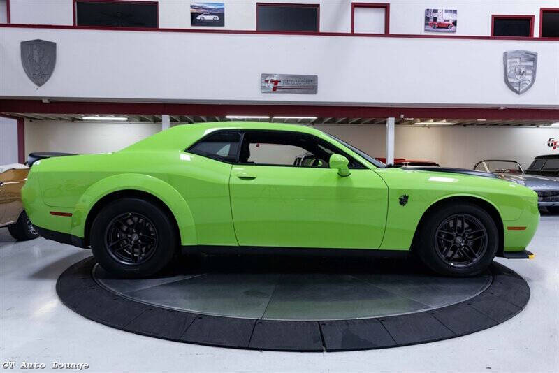 2023 Dodge Challenger 4