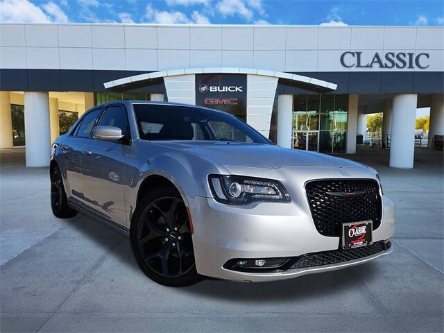 2023 Chrysler 300 S V6