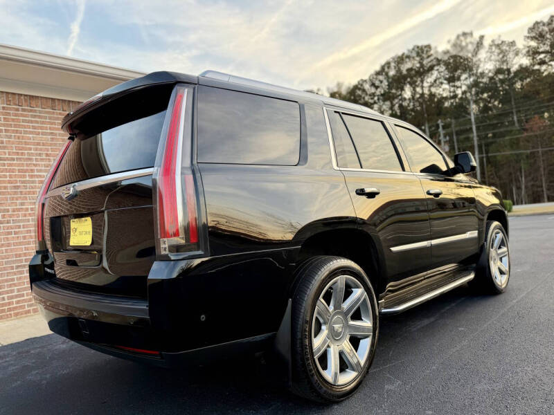 2017 Cadillac Escalade Luxury