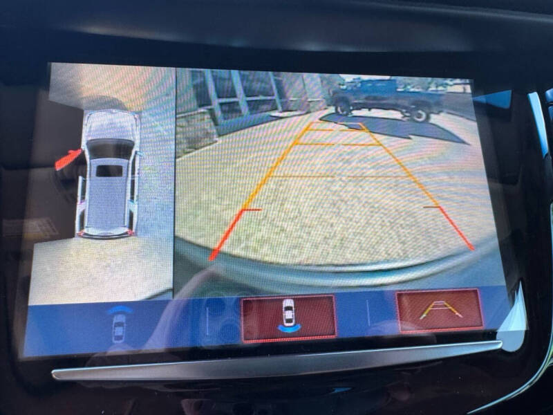 2018 Cadillac Escalade Luxury