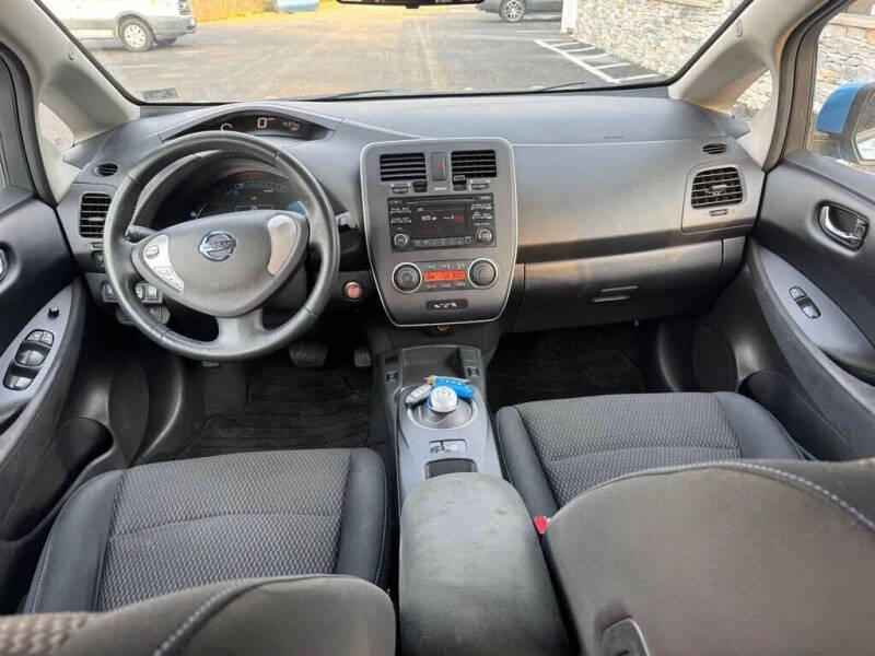 2014 Nissan LEAF S