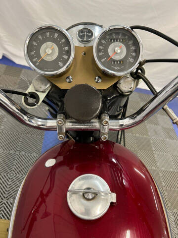 1965 BSA Lightning 650