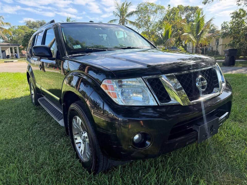 2011 Nissan Pathfinder Silver Edition