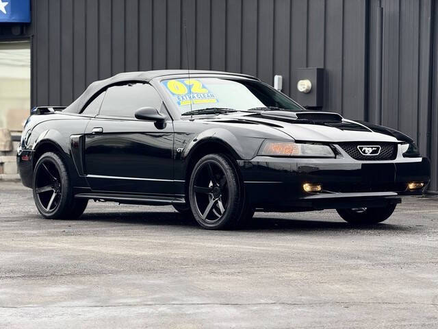 2002 Ford Mustang GT Deluxe