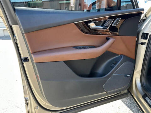 2017 Audi Q7 3.0T quattro Prestige