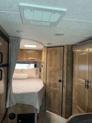 2021 Coachmen RV Forest River