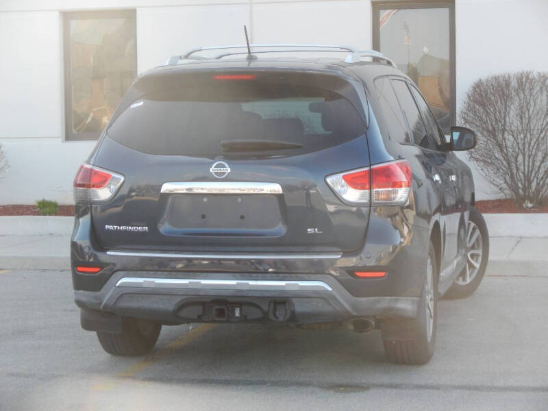 2014 Nissan Pathfinder SL