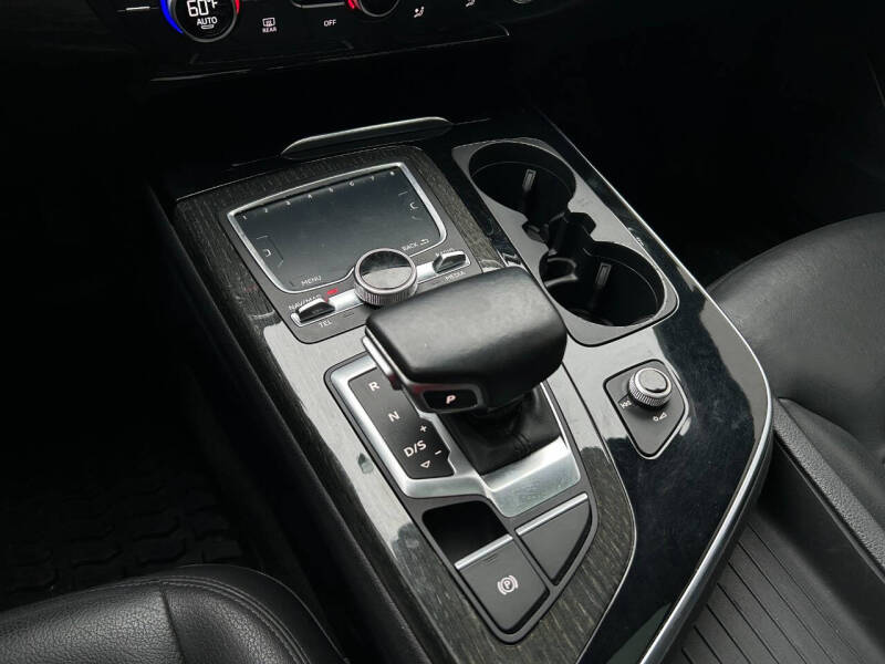 2017 Audi Q7 3.0T quattro Premium Plus