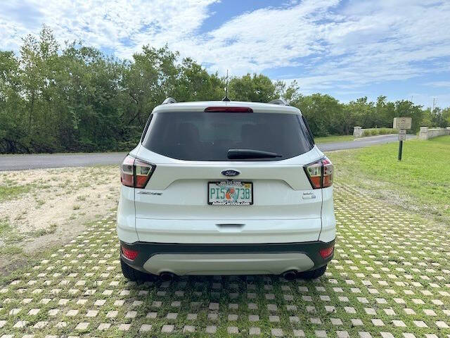 2018 Ford Escape SEL photo 6