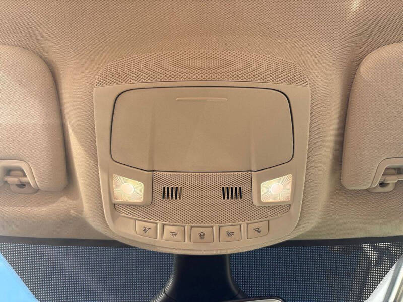 2023 Ford Edge SE