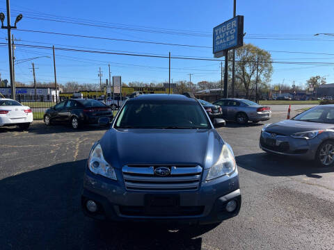 2013 Subaru Outback for sale at TIGER AUTO SALES INC in Redford MI