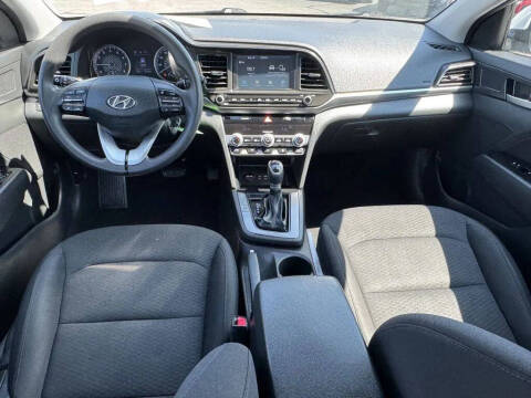 2020 Hyundai Elantra