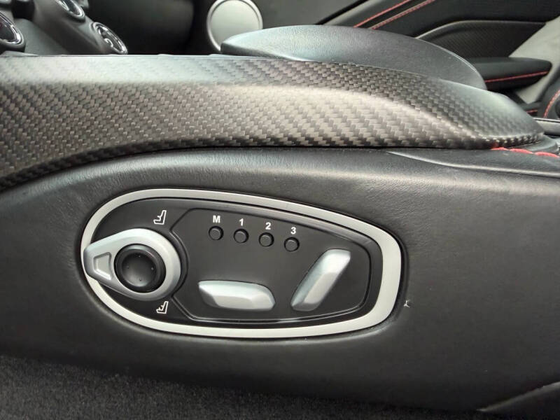 2019 Aston Martin Vantage