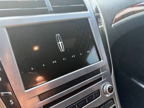 2017 Lincoln MKZ Reserve