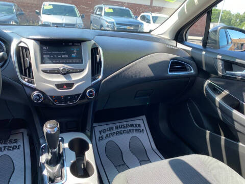 2017 Chevrolet Cruze LS Auto