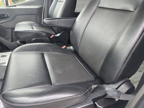 2023 Ford Transit 250