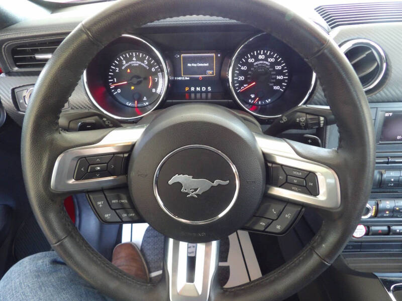 2015 Ford Mustang V6