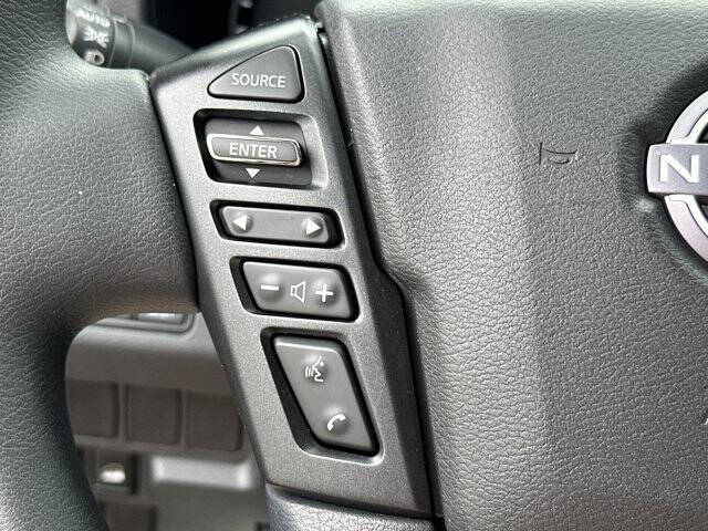 2022 Nissan Frontier SV