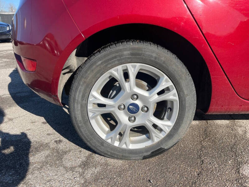 2014 Ford Fiesta SE