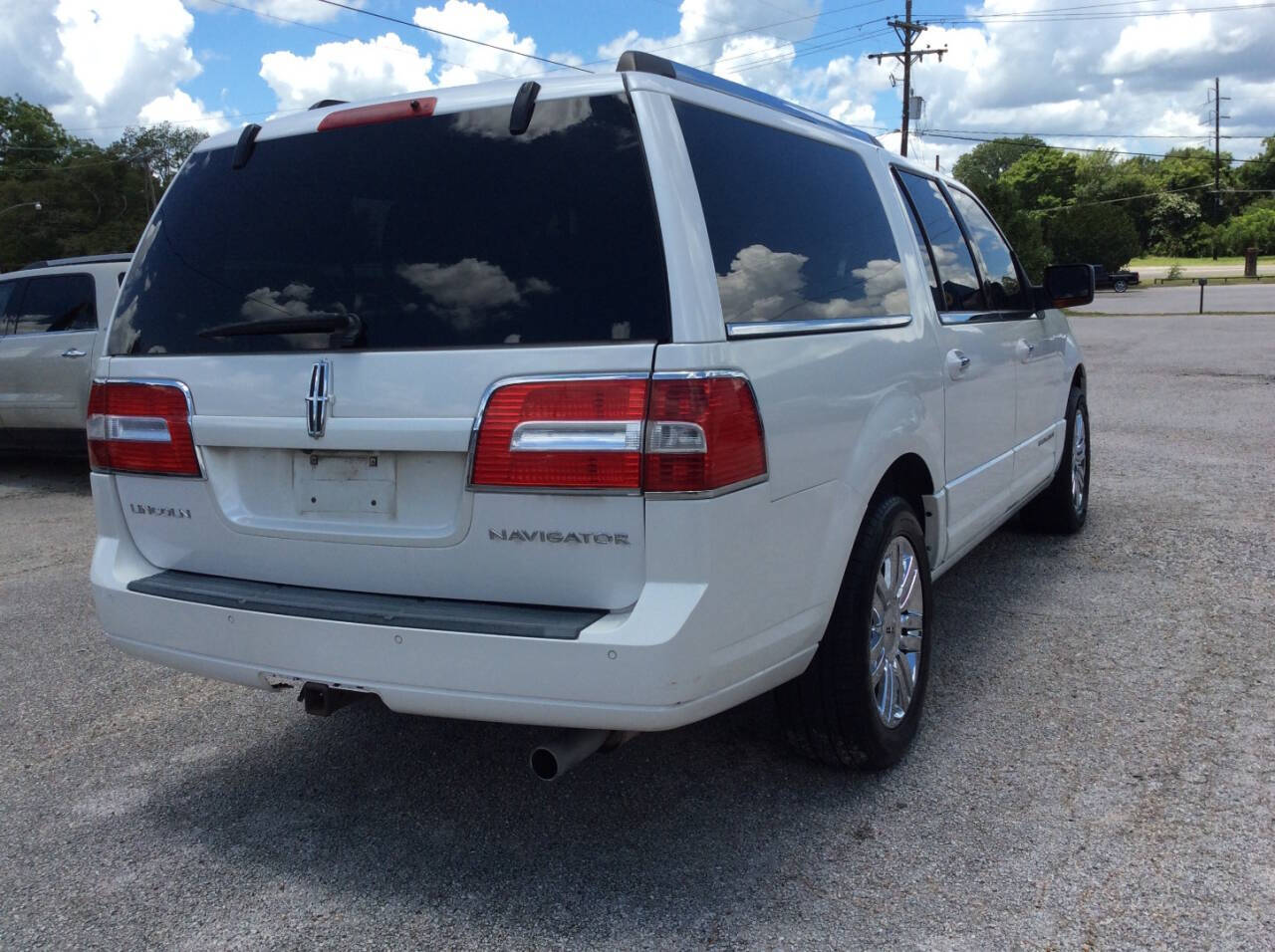 2010 Lincoln Navigator L for sale at SPRINGTIME MOTORS in Huntsville, TX