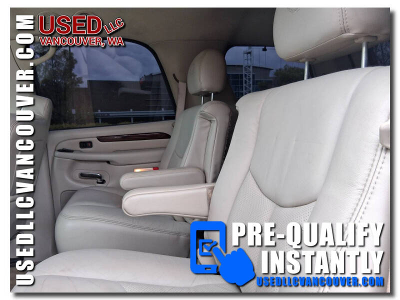 2003 Cadillac Escalade
