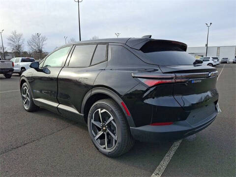 2026 Chevrolet Equinox EV LT 1