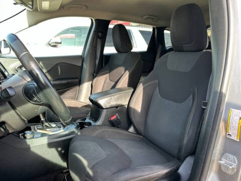 2016 Jeep Cherokee Latitude Altitude