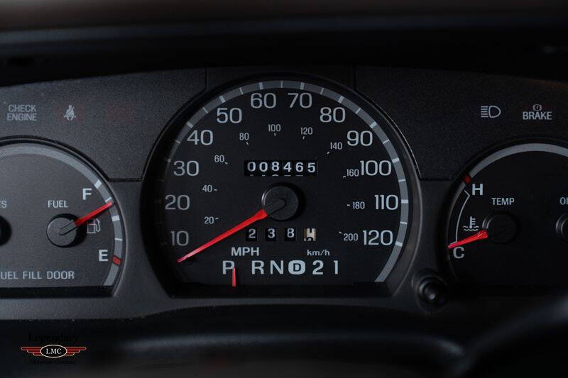 2003 Ford Crown Victoria