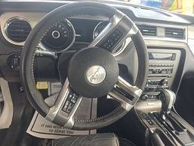 2014 Ford Mustang V6 Premium