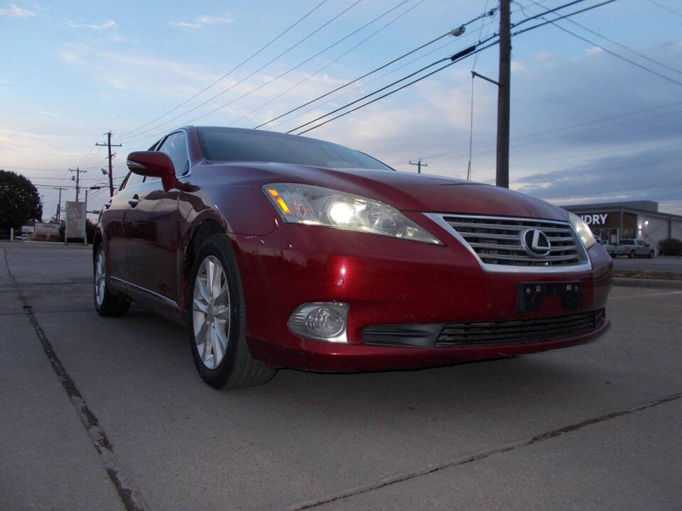 2011 Lexus ES 350 for sale at Chachan Auto Sales in Dallas, TX