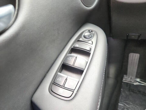 2025 Infiniti QX50 Luxe