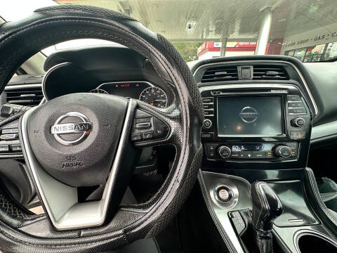 2017 Nissan Maxima 3.5 SV