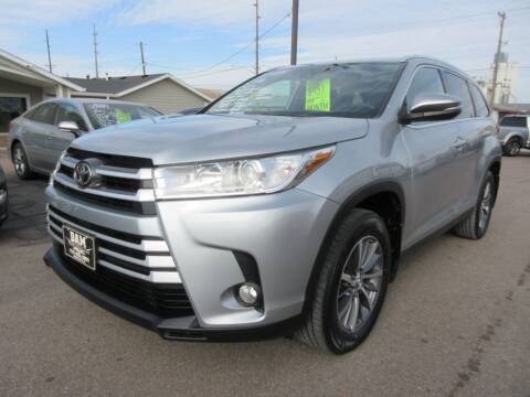 2019 Toyota Highlander for sale at Dam Auto Sales in Sioux City IA