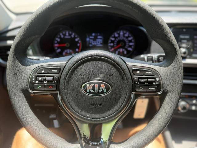 2017 Kia Optima LX