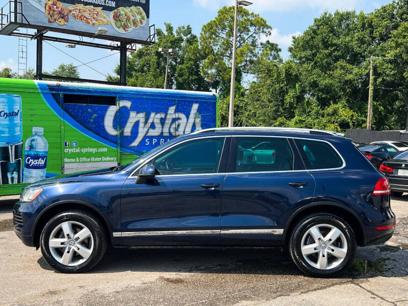 2011 Volkswagen Touareg VR6 Sport