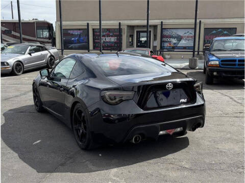 2013 Scion FR-S