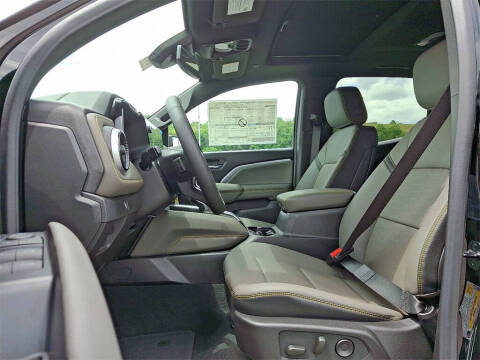 2025 Chevrolet Colorado ZR2