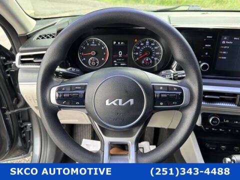 2022 Kia K5